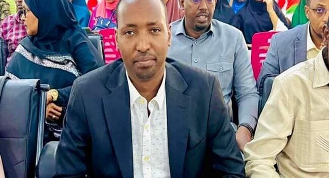 Wasiirka Wasaaradda Cadaaladda iyo Arrima Garsoorka Mudane, Xasan Cabdi qaadir ayaa ka qeyb galay Munaasabad lagu xusayey Maalinta Haweenka Adduunka ee 8da Maarso ayaa ku ammaanay Haweenka Soomaaliyeed kaalinta ay kaga jiraan horumarinta bulshada.